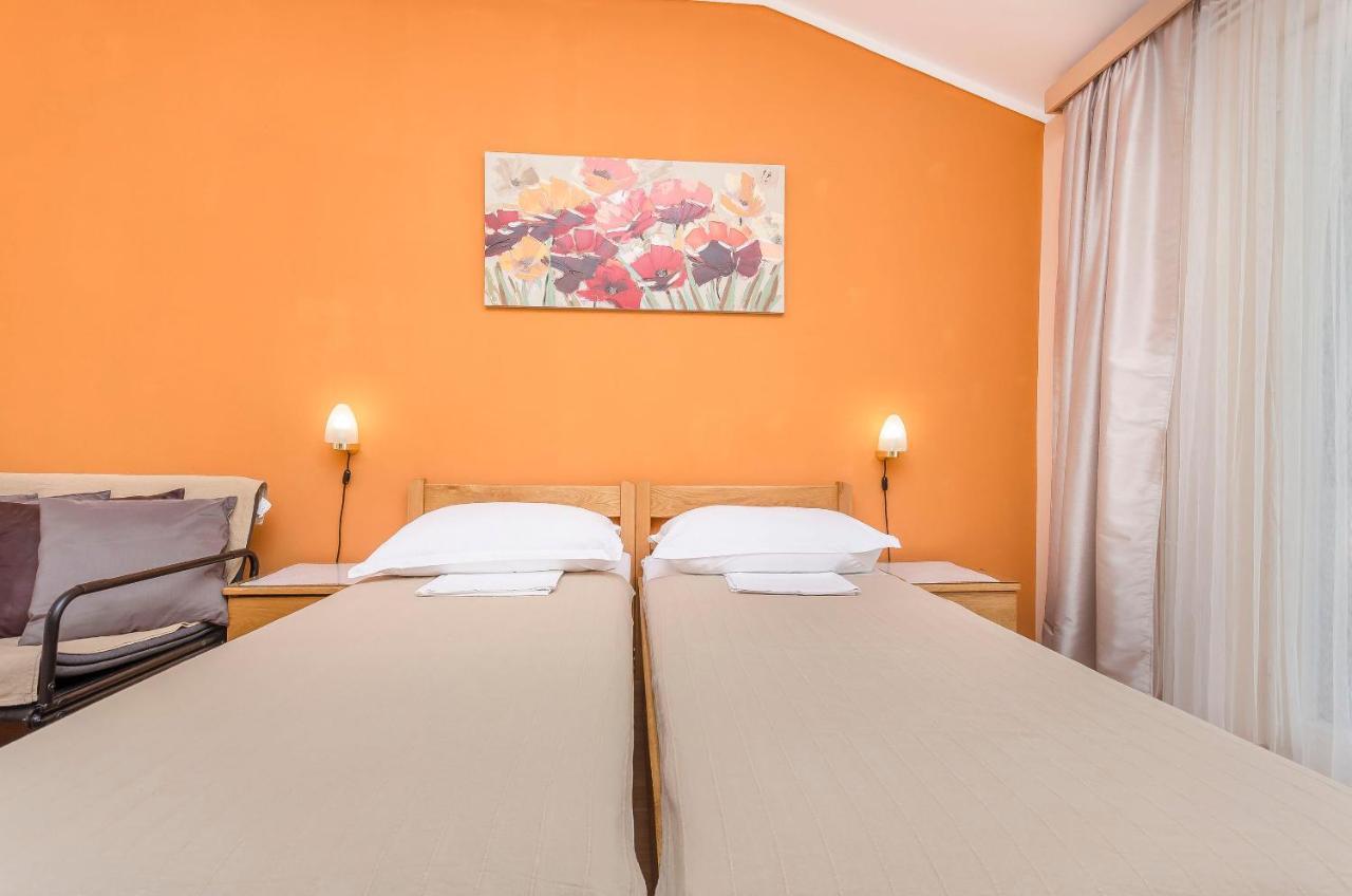 Apartments Sunset beach Vodice Buitenkant foto
